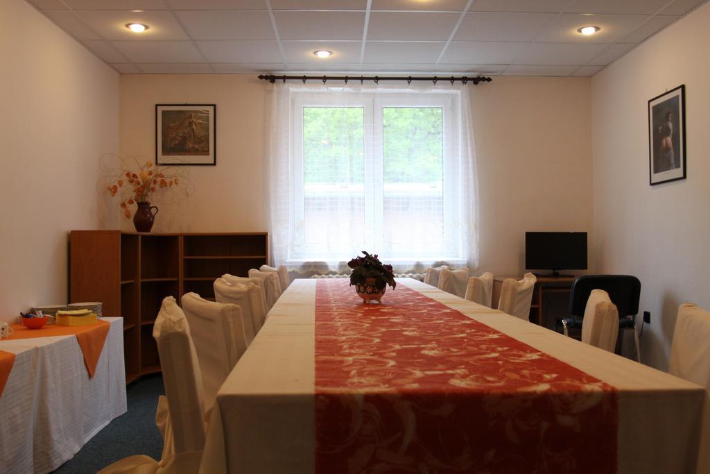 أوسترافيس Hotel Odra المظهر الخارجي الصورة